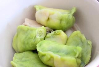 如何做菠菜韭菜饺