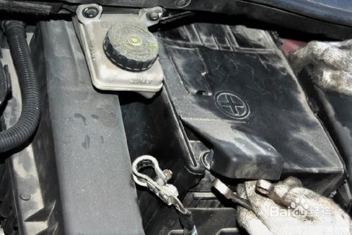 C4世嘉如何更换电池