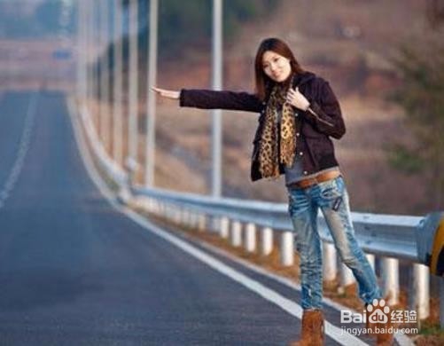 女性外出搭车要注意什么？