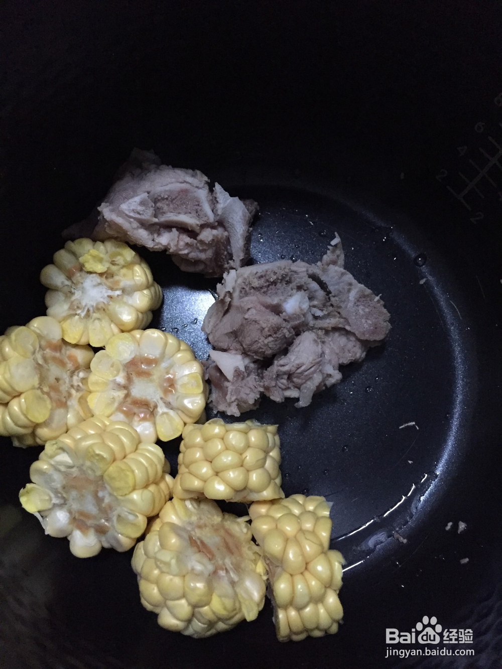 家常汤系玉米排骨汤