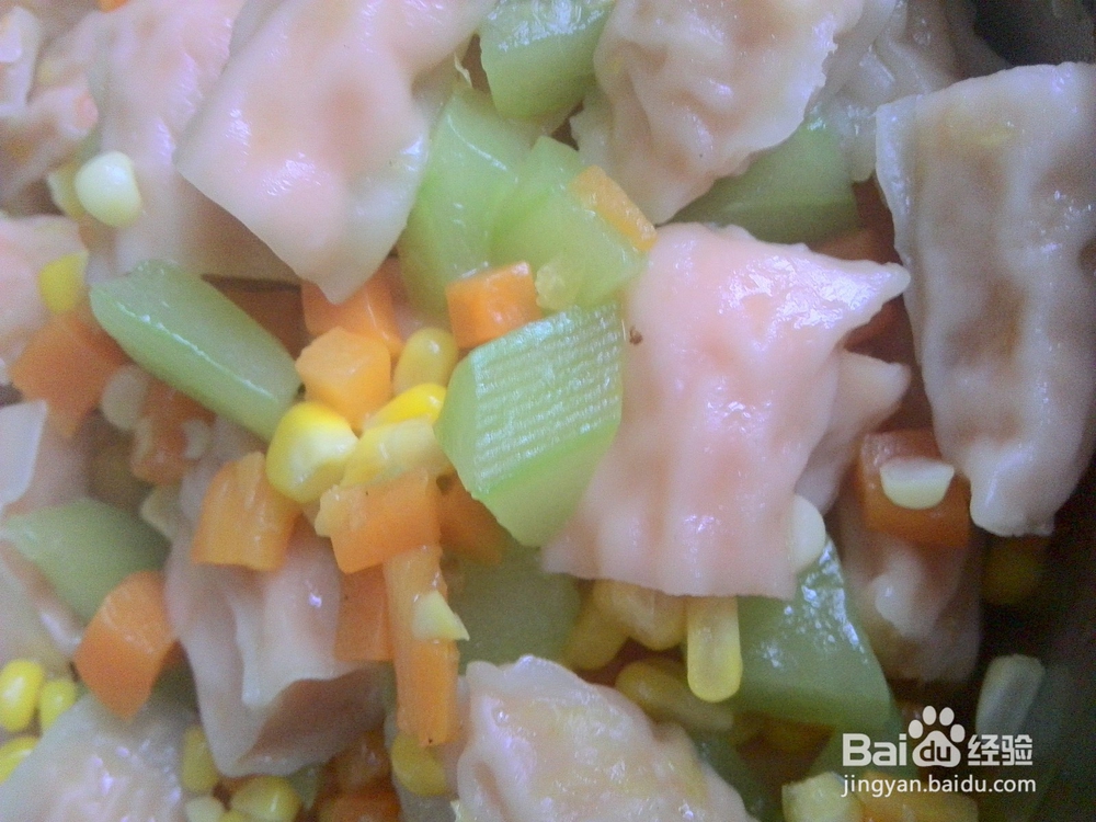 青瓜胡萝卜焖虾饺