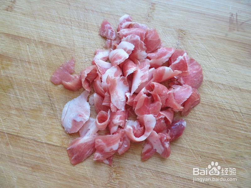 菜花炒肉怎么做？