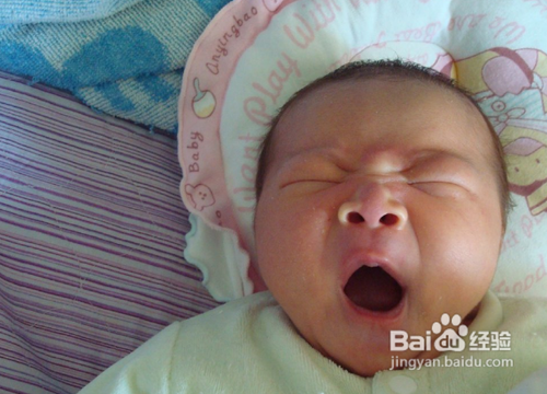 宝宝睡反觉怎么办
