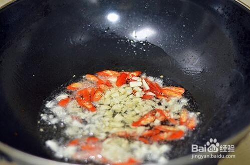 白菜这样做真好吃，又酸又辣很下饭