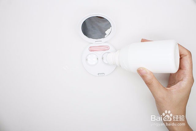 隐形眼镜清洗盒自动清洗