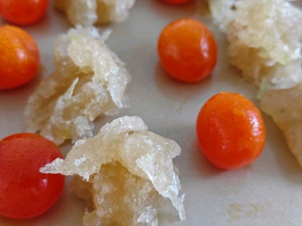 拉丝冰翅蛋黄月饼