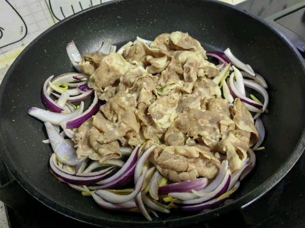 家常孜然羊肉卷