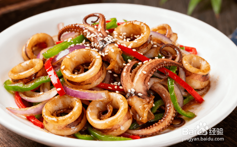 爆炒鱿鱼须：香辣够味，脆嫩不嚼不动，超下饭