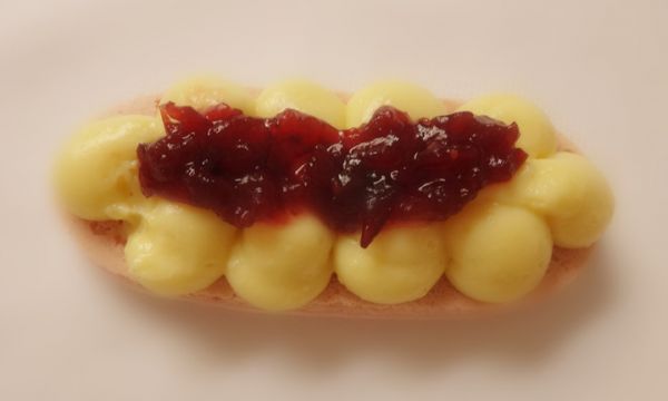 一抹酸的马卡龙