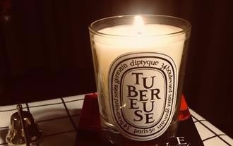 香薰蜡烛怎么使用可以起到护肤的作用？