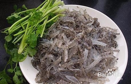 凉拌鱼皮的做法