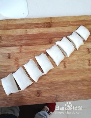 家常葱油饼的做法