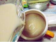 红糖姜汁奶茶的简易做法