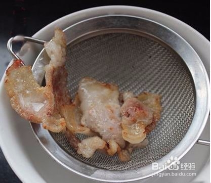 自制家庭美味菜肴：如何做酱汁脆香豆腐