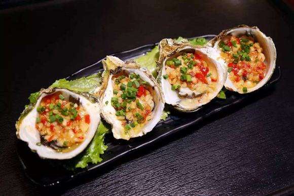 牡蛎和生蚝是一个海鲜吗