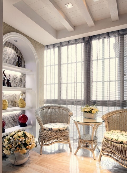 绿意无限精心装置小阳台