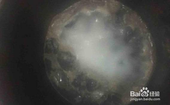 枸杞龙眼乌鸡汤