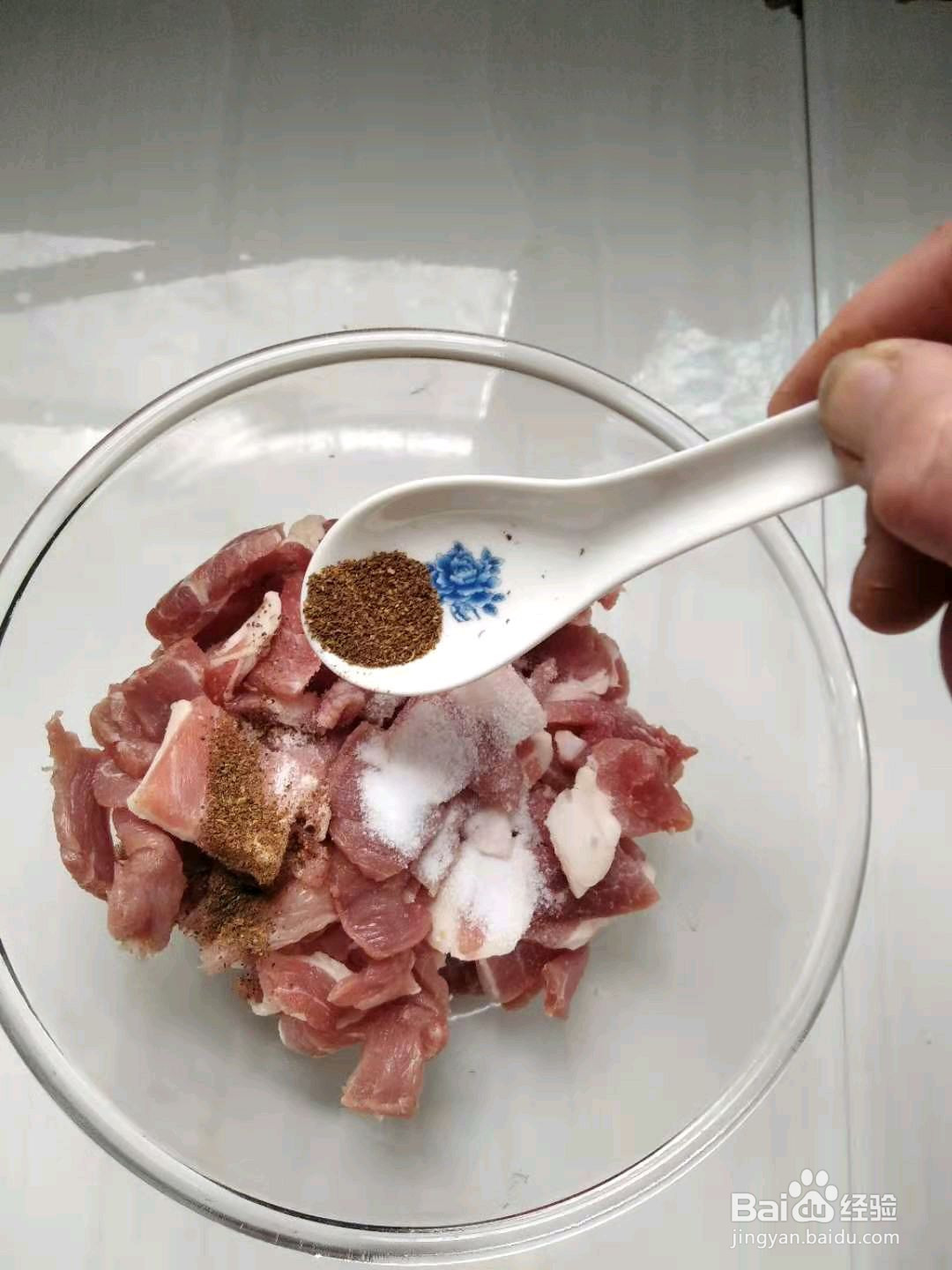 好运连连牙签肉的做法