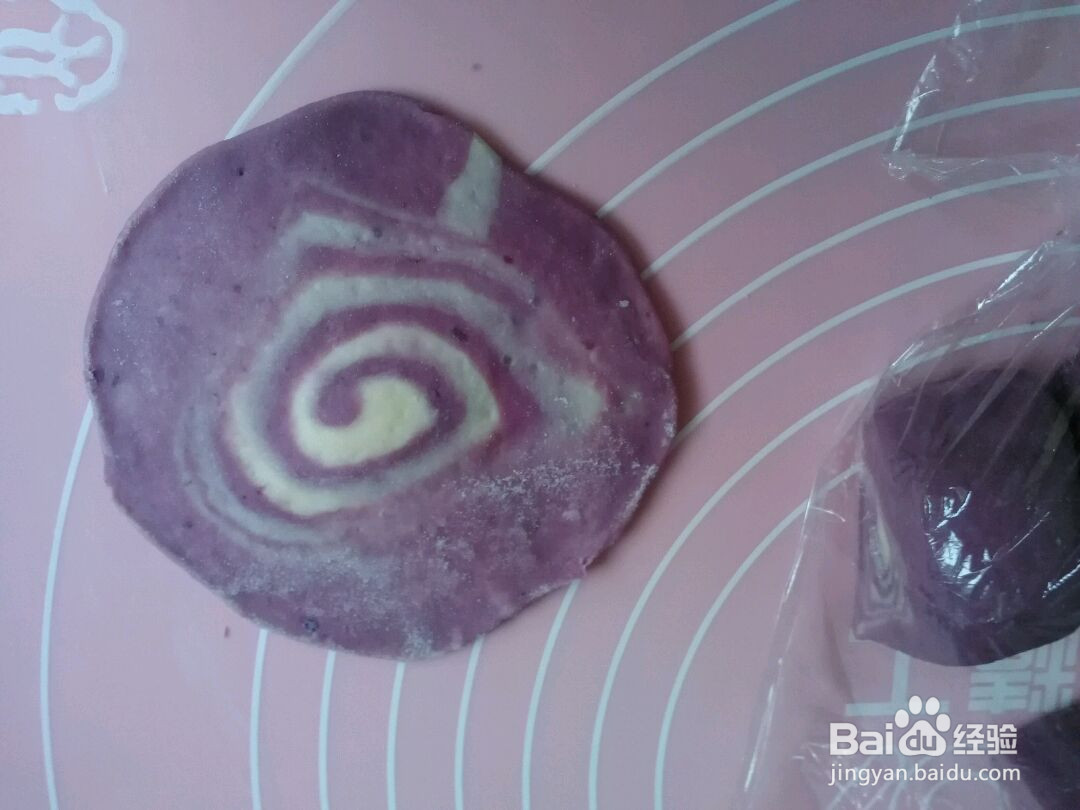 紫薯螺旋包的做法
