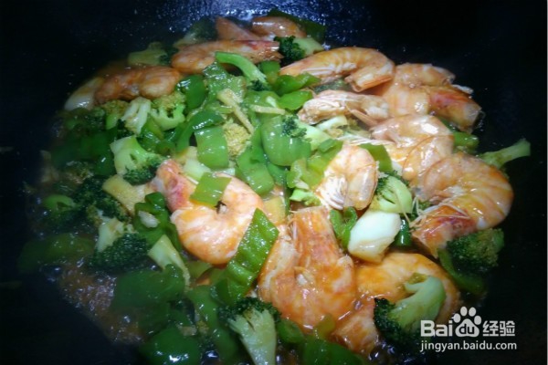 怎样才能做出好吃的家常黄油大虾烧西兰花