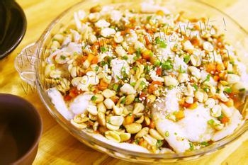 鱼的做法：[3]口水鱼的烧制