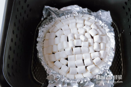 如何自制美味的棉花糖巧克力布朗尼？