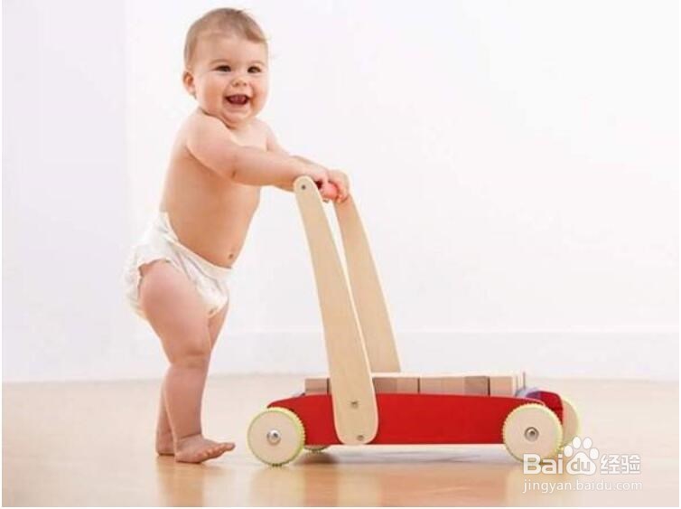 宝宝一岁还不会走路怎么办？