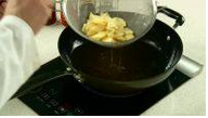 西红柿炒土豆片的美味做法