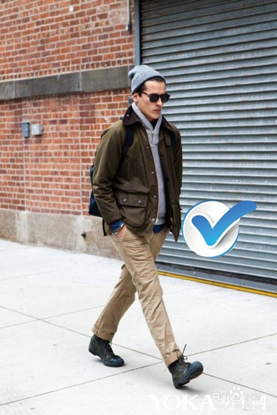 卡其裤哪有那么难穿？ 只是你没穿对罢了