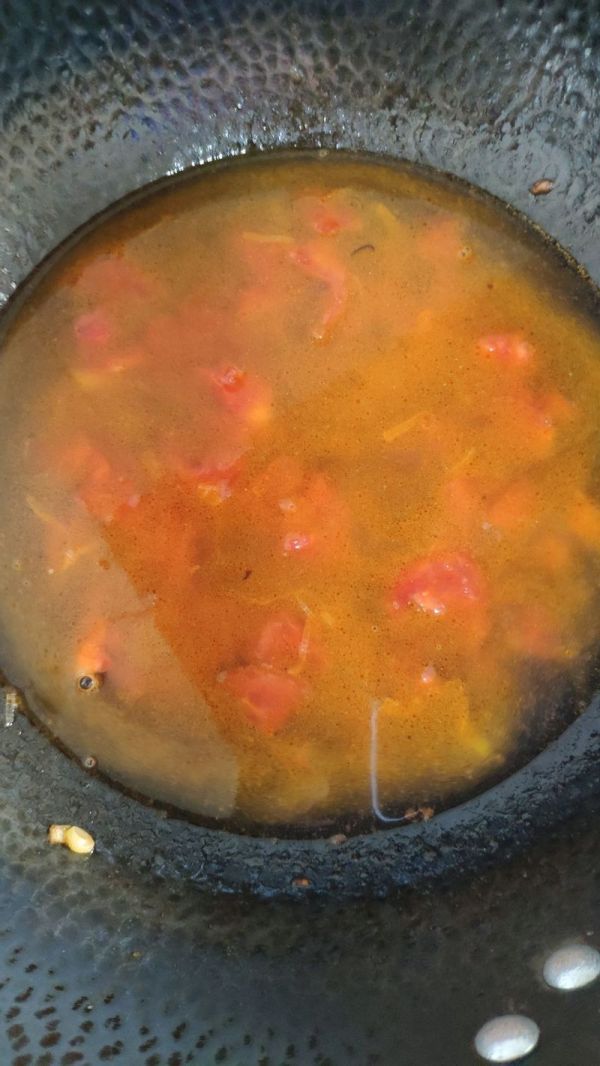 西红柿烩金针菇豆皮