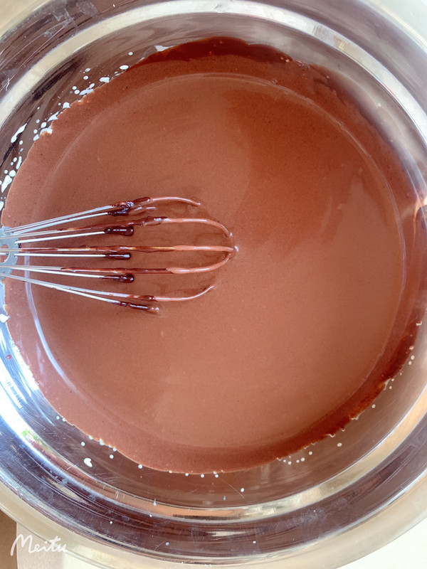 美味酸奶巧克力慕斯