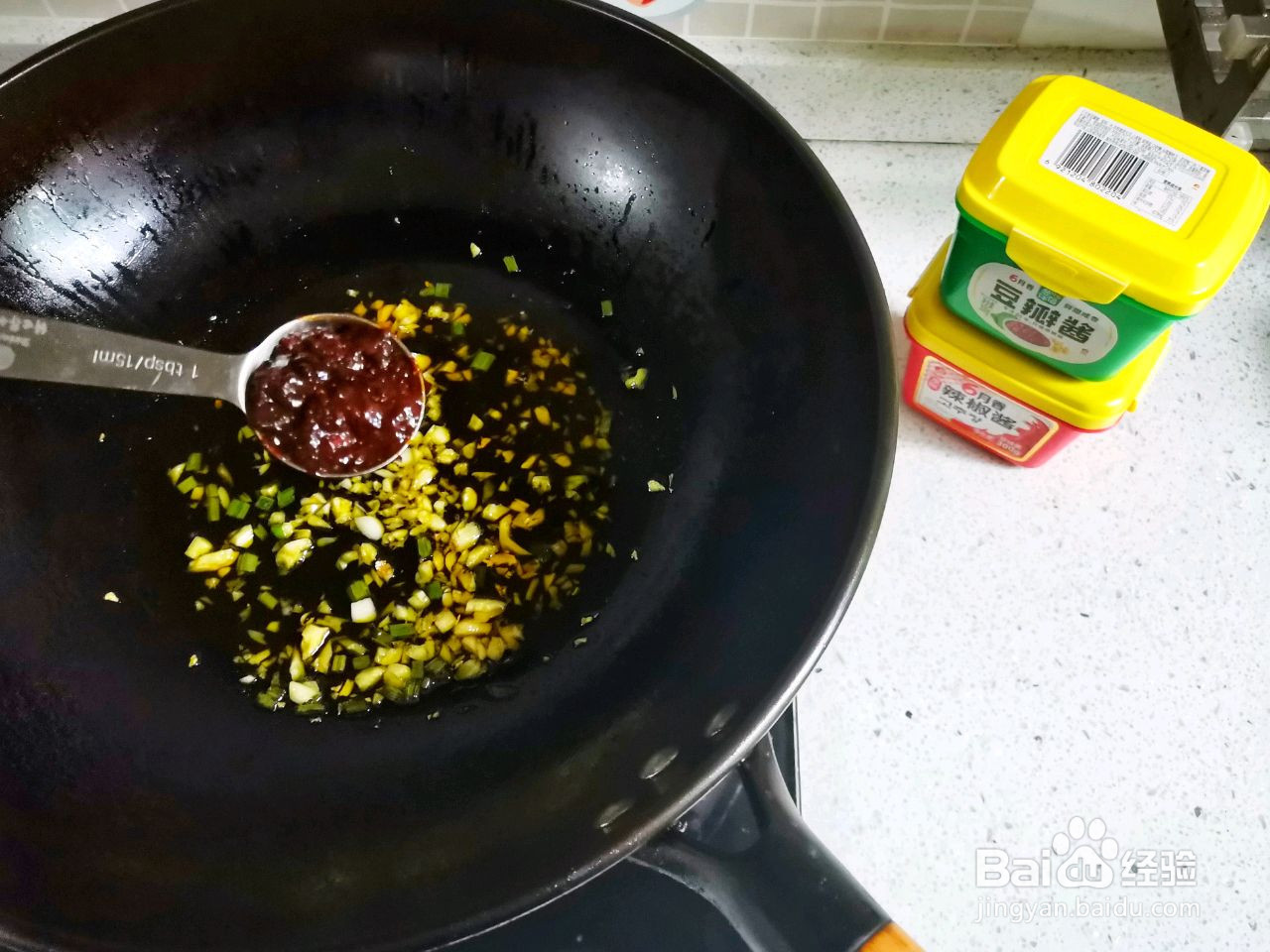 爆炒花甲的做法