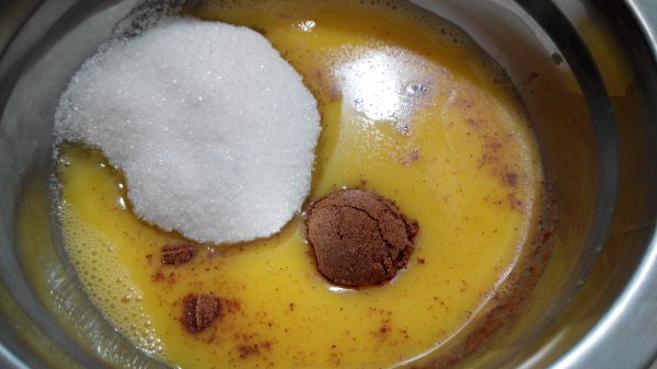 葡萄肉桂卷面包