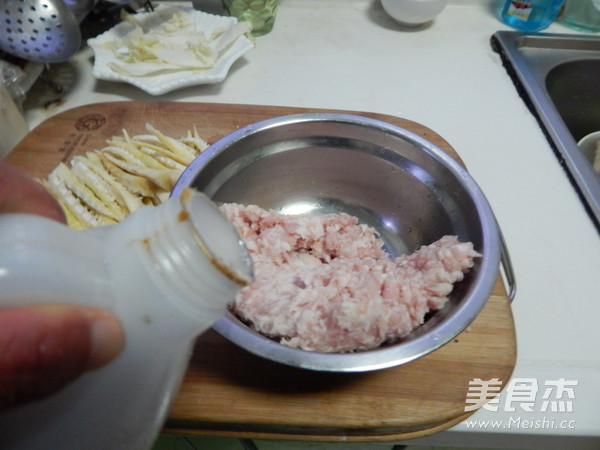 炸藕盒的家常做法