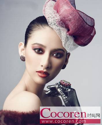 潮人们酷爱惊艳的日系大眼妆