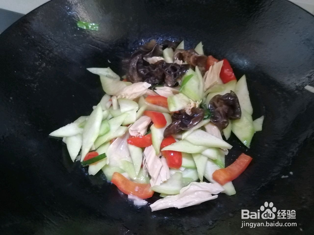 小炒丝瓜什锦菜的做法