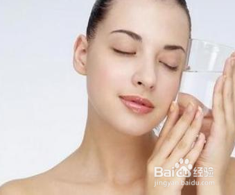 如何缓解经期腰疼?