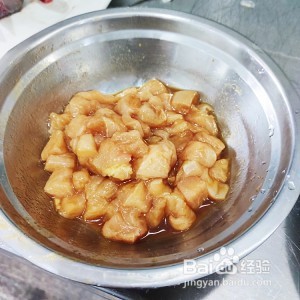 如何做美味的辣子鸡丁