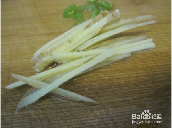 粤菜之花生蒸鱼干