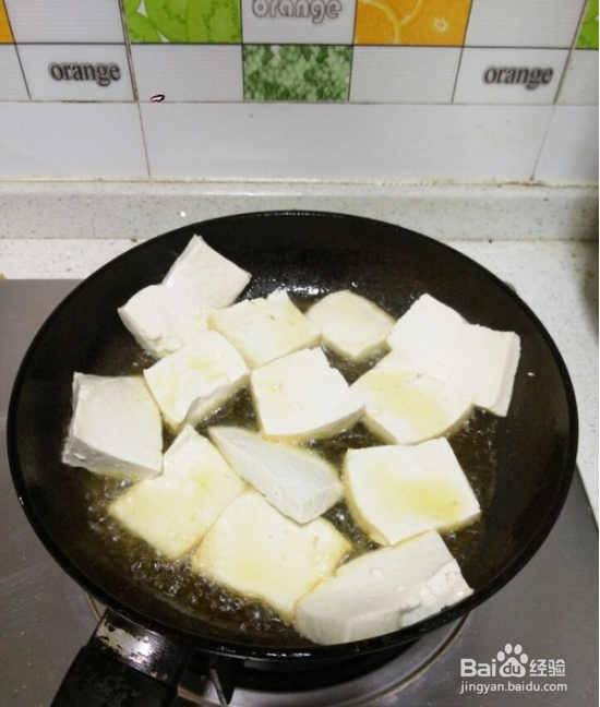 木耳豆腐小炒好吃又营养