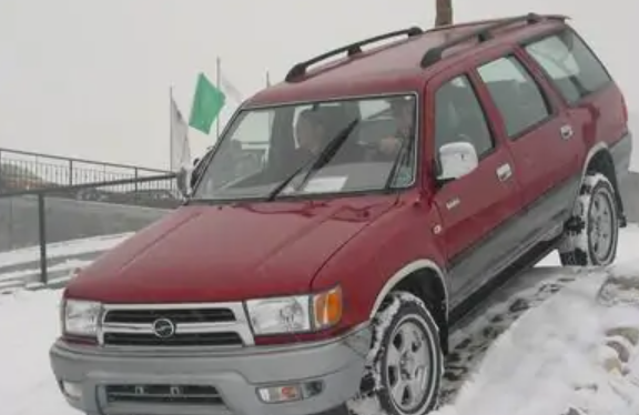 汽车厂里的试车员主要是做什么工作