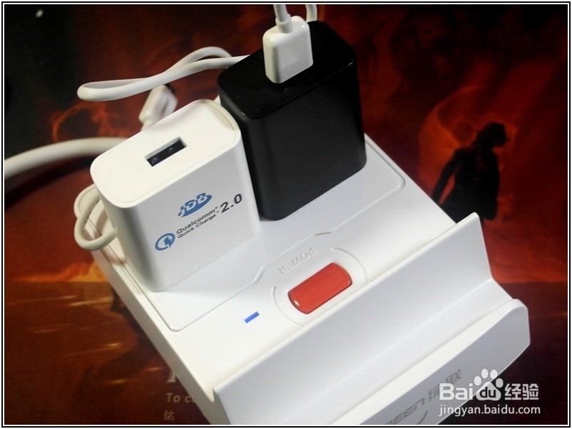 绿联CD103双孔位五USB智能插线板功能使用