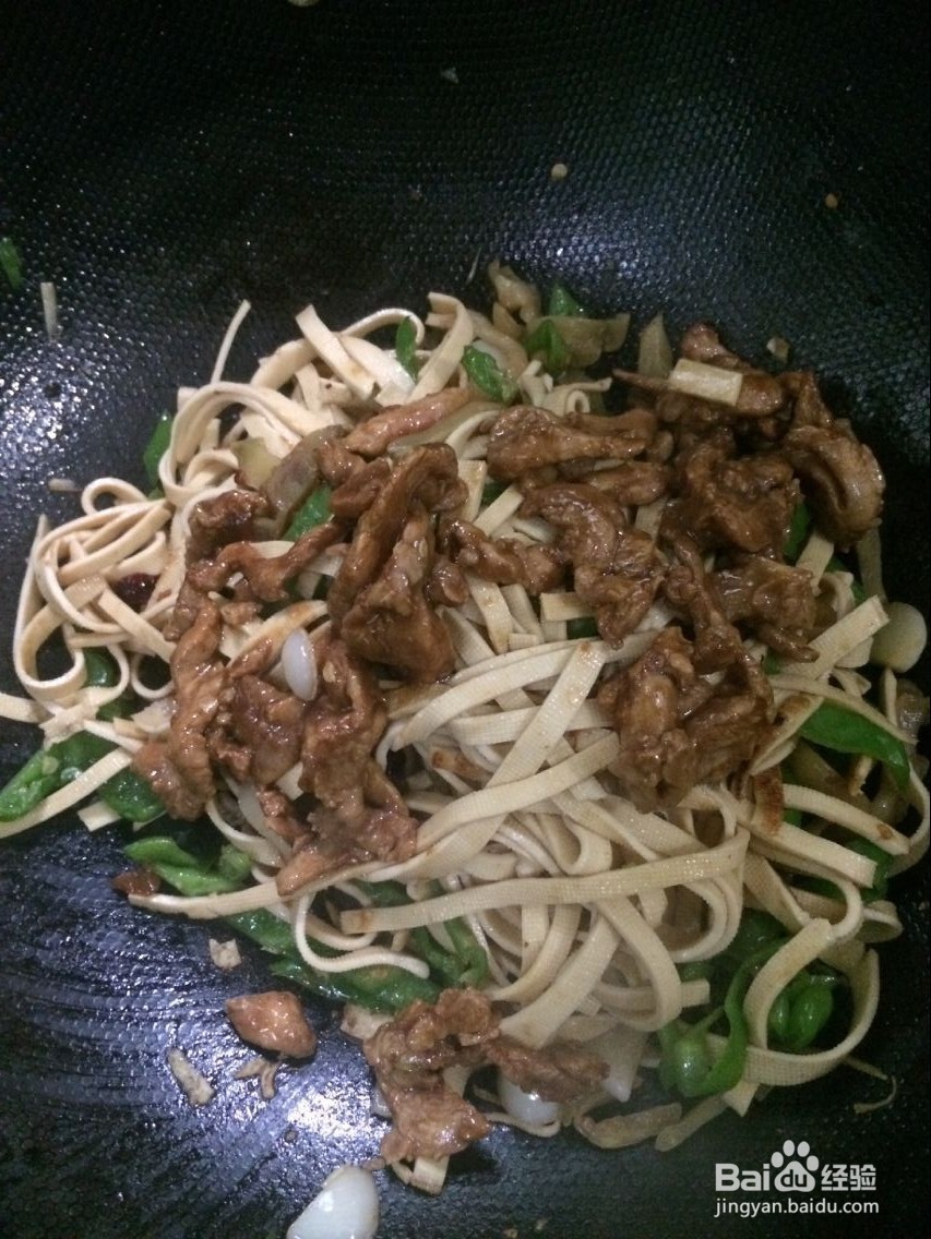 家常青椒千张炒肉丝的具体做法