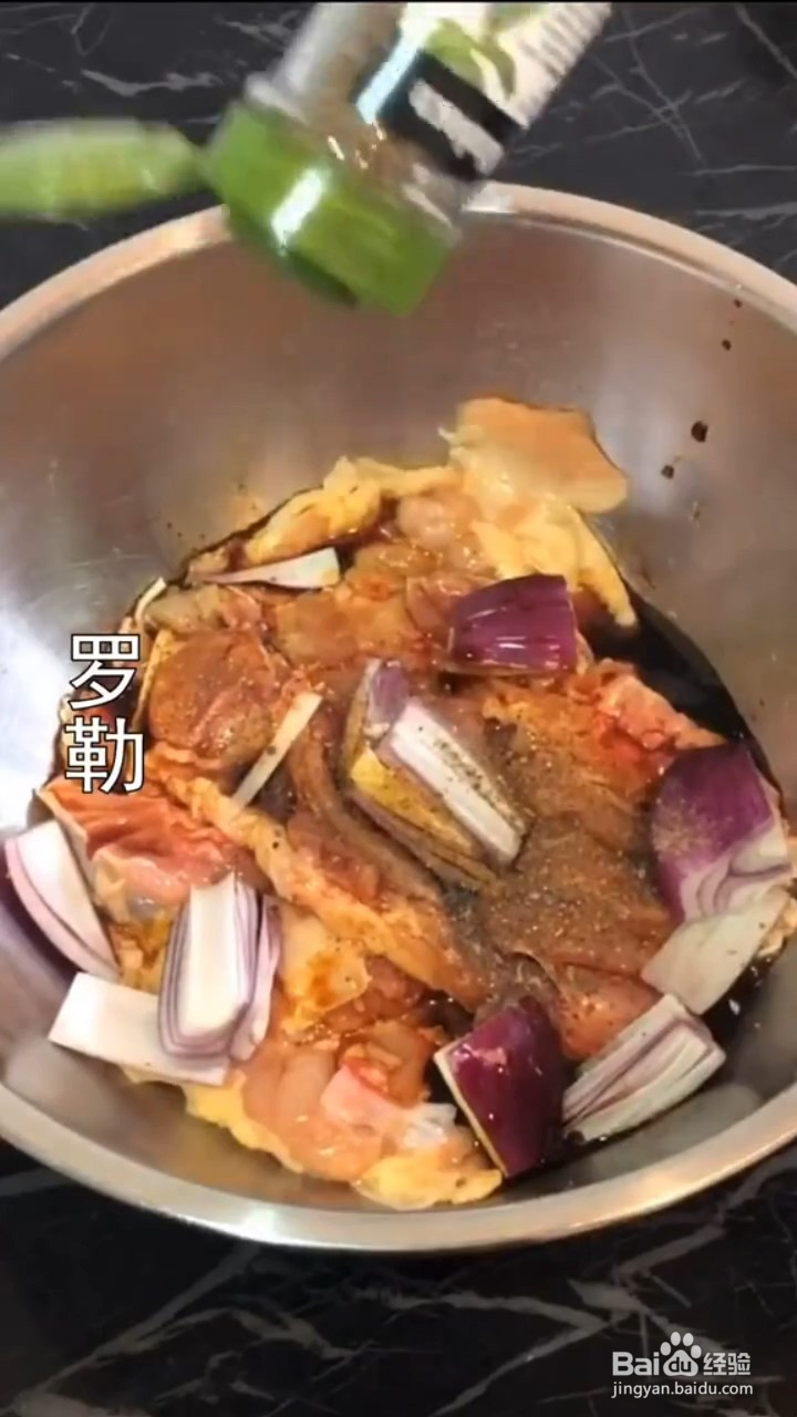 如何制作好吃的鸡腿肉卷