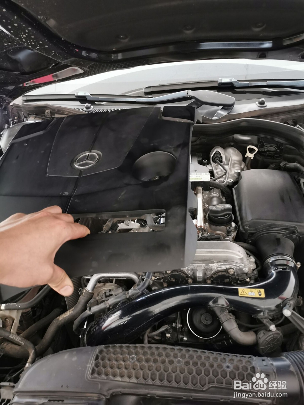 奔驰E200火花塞如何更换