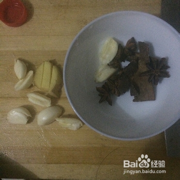 家常菜：[3]猪肉（五花肉）炖粉条