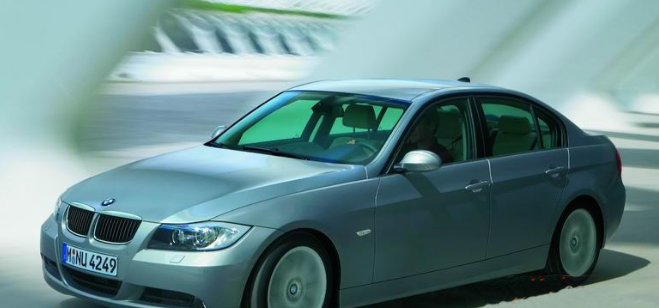 318i和320i有什么不同