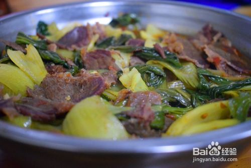 青菜煮牛肉怎么做好吃 青菜烧牛肉的家常做法