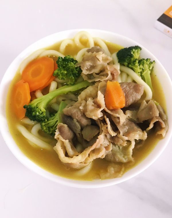 咖喱肥牛乌冬面