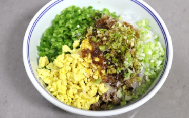 老鸭肉辣椒粉丝饺子